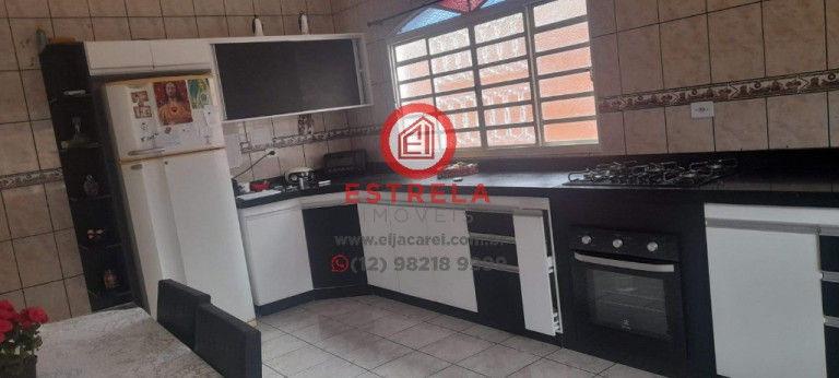 Casa com 3 Quartos à Venda, 360 m² em Jardim Maria Amélia - Jacareí