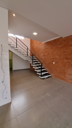 Imagem Casa com 3 Quartos à Venda, 170 m² em Jardim Do Lago - Atibaia Imagem Casa com 3 Quartos à Venda, 170 m² em Jardim Do Lago - Atibaia