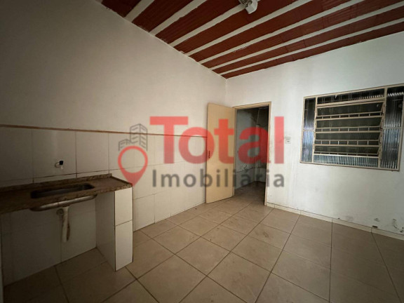 Imagem Casa com 2 Quartos para Alugar,  em Jardim Panorama - Ipatinga
