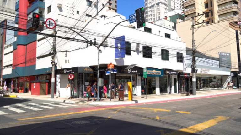 Imagem Imóvel à Venda, em Centro - Balneário Camboriú Imagem Imóvel à Venda, em Centro - Balneário Camboriú