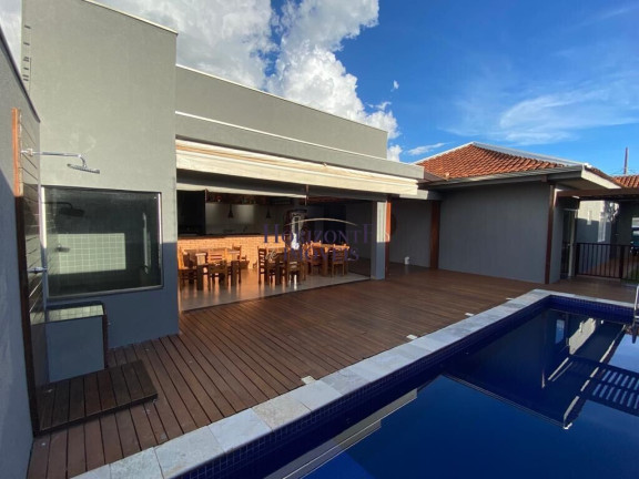 Imagem Casa com 3 Quartos à Venda, 224 m² em Coronel Antonino - Campo Grande
