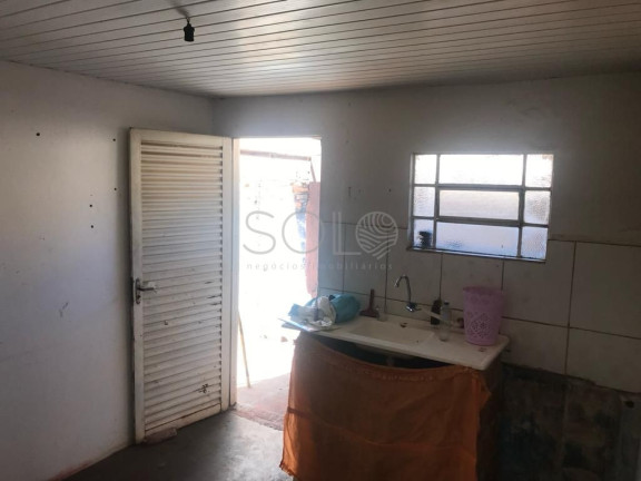 Imagem Casa com 2 Quartos à Venda, 250 m² em Jardim Roberto Selmi Dei - Araraquara Imagem Casa com 2 Quartos à Venda, 250 m² em Jardim Roberto Selmi Dei - Araraquara