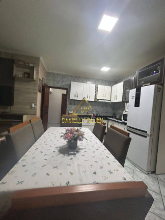 Imagem Apartamento com 8 Quartos à Venda, 348 m² em Centro - Penha Imagem Apartamento com 8 Quartos à Venda, 348 m² em Centro - Penha