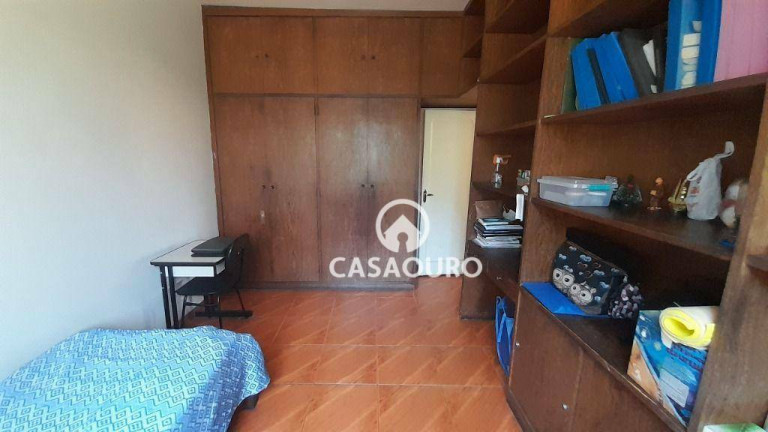 Imagem Casa com 3 Quartos à Venda, 200 m² em Santa Efigênia - Belo Horizonte Imagem Casa com 3 Quartos à Venda, 200 m² em Santa Efigênia - Belo Horizonte