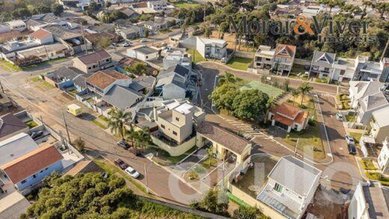 Imagem Casa com 3 Quartos à Venda, 167 m² em Pinheirinho - Curitiba