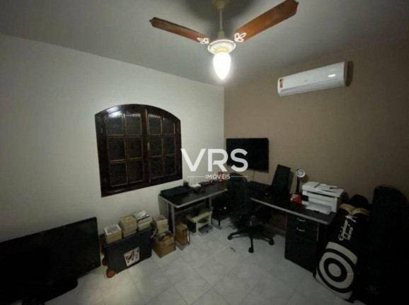 Imagem Casa com 2 Quartos à Venda, 120 m² em Praia De Itaipuaçu (itaipuaçu) - Maricá Imagem Casa com 2 Quartos à Venda, 120 m² em Praia De Itaipuaçu (itaipuaçu) - Maricá