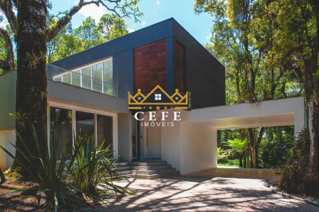 Casa com 4 Quartos à Venda, 1.146 m² em Centro - Gramado