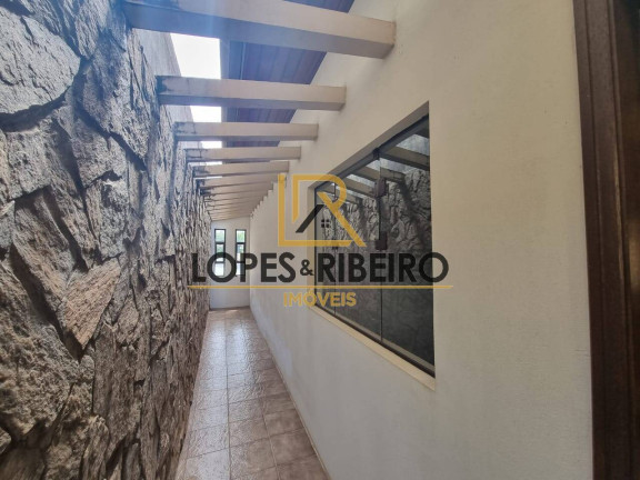 Imagem Sobrado com 3 Quartos à Venda, 176 m² em Centro - Botucatu