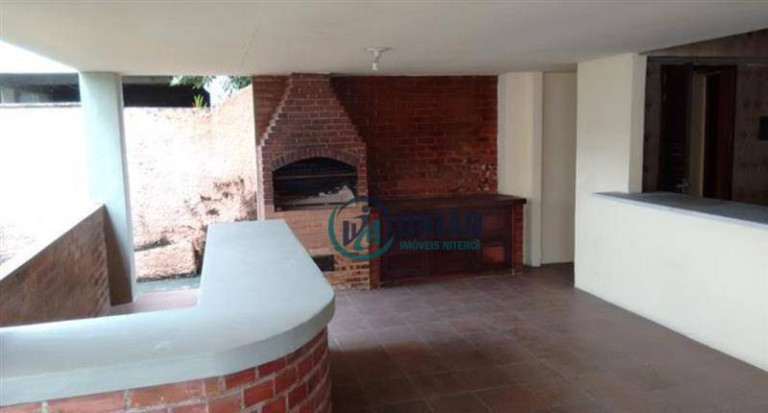 Imagem Casa com 4 Quartos à Venda, 377 m² em Itacoatiara - Niterói Imagem Casa com 4 Quartos à Venda, 377 m² em Itacoatiara - Niterói