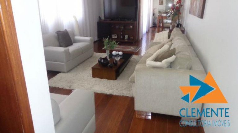 Imagem Apartamento com 4 Quartos à Venda, 210 m² em Lourdes - Belo Horizonte