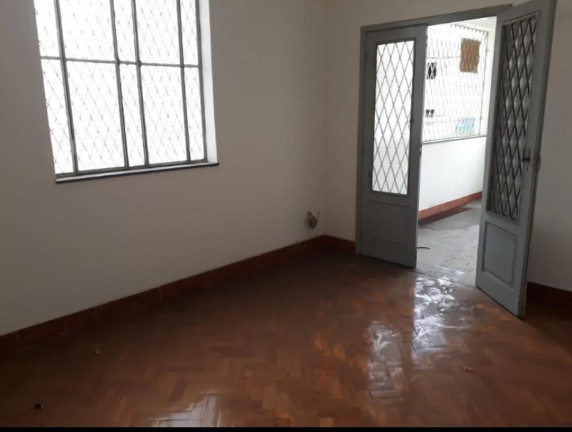 Imagem Casa com 5 Quartos à Venda,  em Campo Grande - Rio De Janeiro