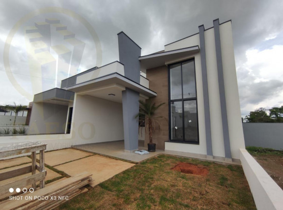 Imagem Casa com 3 Quartos à Venda, 105 m² em Village Moutonnée - Salto Imagem Casa com 3 Quartos à Venda, 105 m² em Village Moutonnée - Salto