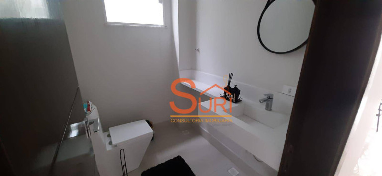 Imagem Casa com 3 Quartos à Venda, 320 m² em Jardim Guapituba - Mauá Imagem Casa com 3 Quartos à Venda, 320 m² em Jardim Guapituba - Mauá