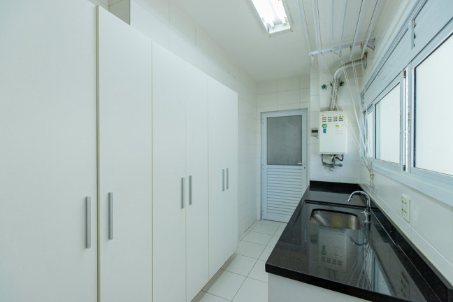 Imagem Apartamento com 3 Quartos à Venda, 194 m² em Campo Belo - São Paulo