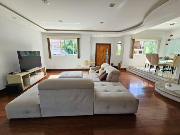 Imagem Casa com 6 Quartos à Venda, 300 m² em Tijuca - Teresópolis Imagem Casa com 6 Quartos à Venda, 300 m² em Tijuca - Teresópolis