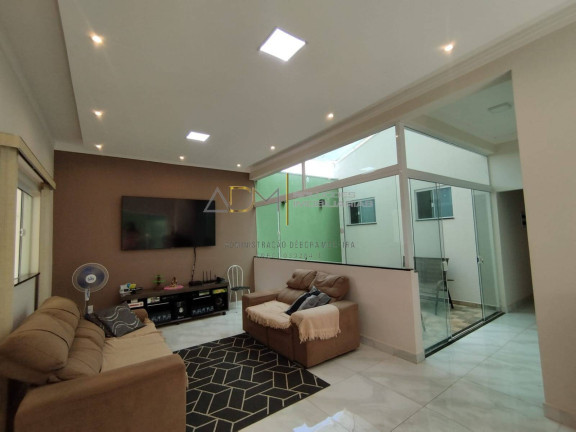 Imagem Casa com 3 Quartos à Venda, 250 m² em Residencial Ouro Verde - Botucatu Imagem Casa com 3 Quartos à Venda, 250 m² em Residencial Ouro Verde - Botucatu