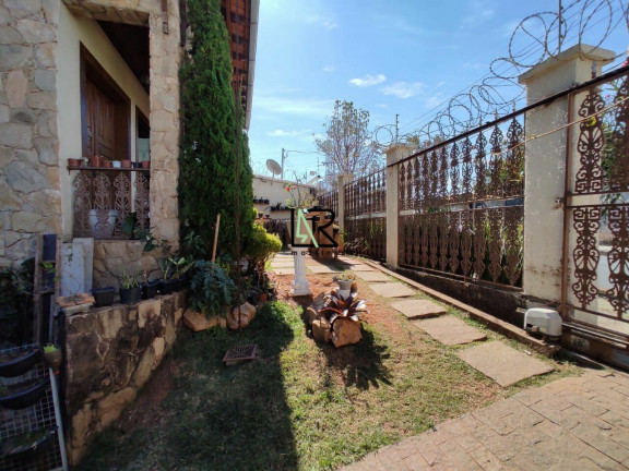 Imagem Casa com 5 Quartos à Venda, 542 m² em Havaí - Belo Horizonte