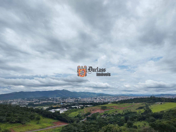 Terreno à Venda, 331 m² em Atibaia Belvedere - Atibaia