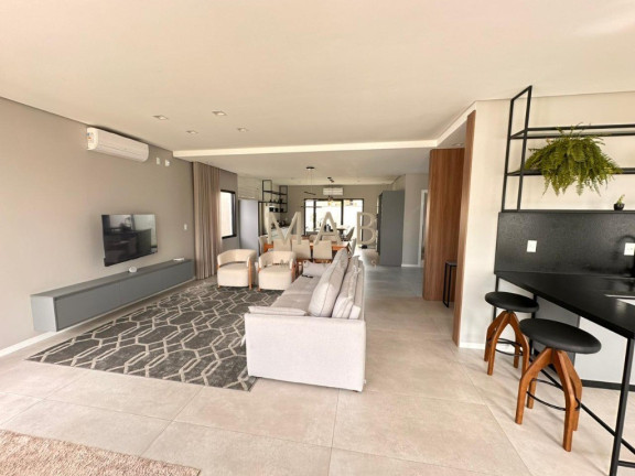 Imagem Casa com 4 Quartos à Venda, 420 m² em São João Do Rio Vermelho - Florianópolis