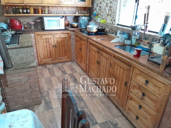 Imagem Casa com 3 Quartos à Venda, 200 m² em água Limpa - Volta Redonda Imagem Casa com 3 Quartos à Venda, 200 m² em água Limpa - Volta Redonda