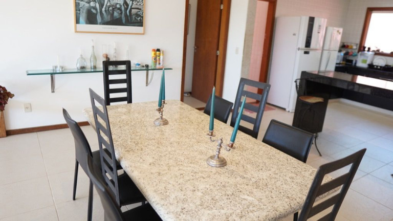 Imagem Casa com 6 Quartos à Venda, 500 m² em Ferradura - Armação Dos Búzios Imagem Casa com 6 Quartos à Venda, 500 m² em Ferradura - Armação Dos Búzios