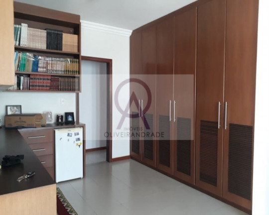 Imagem Imóvel com 5 Quartos à Venda, em Patamares - Salvador Imagem Imóvel com 5 Quartos à Venda, em Patamares - Salvador