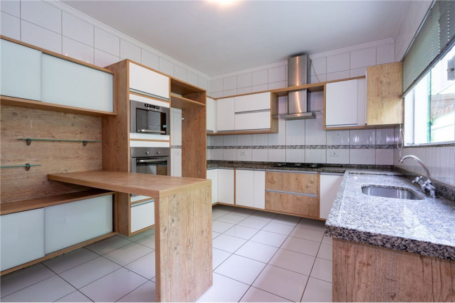 Imagem Casa com 4 Quartos à Venda, em Jardim Peri Peri - São Paulo Imagem Casa com 4 Quartos à Venda, em Jardim Peri Peri - São Paulo