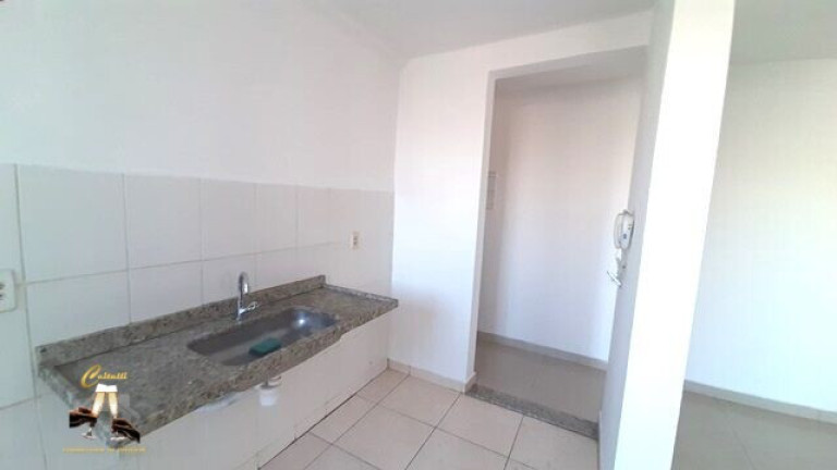Imagem Apartamento com 2 Quartos à Venda, 52 m² em Utinga - Santo André