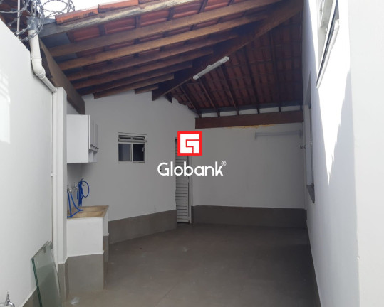 Imagem Casa com 3 Quartos à Venda, 236 m² em Cidade Nova - Montes Claros Imagem Casa com 3 Quartos à Venda, 236 m² em Cidade Nova - Montes Claros
