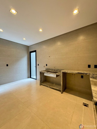 Imagem Casa com 5 Quartos à Venda, 448 m² em Caiçaras - Patos De Minas Imagem Casa com 5 Quartos à Venda, 448 m² em Caiçaras - Patos De Minas