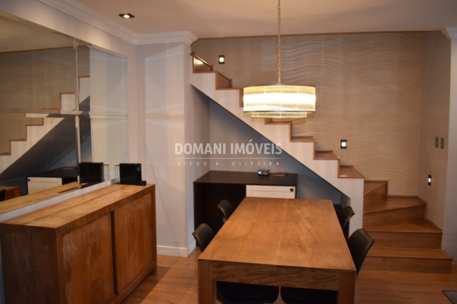 Imagem Imóvel com 2 Quartos à Venda, 103 m² em Região De Capivari - Campos Do Jordão Imagem Imóvel com 2 Quartos à Venda, 103 m² em Região De Capivari - Campos Do Jordão