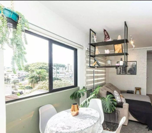 Imagem Apartamento com 1 Quarto à Venda, 35 m² em Novo Mundo - Curitiba Imagem Apartamento com 1 Quarto à Venda, 35 m² em Novo Mundo - Curitiba