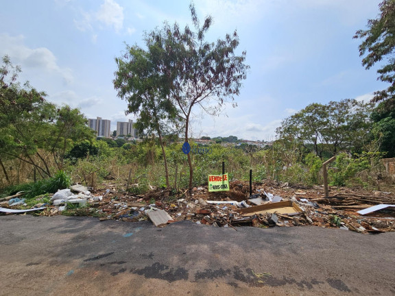 Terreno à Venda, 2.069 m² em Conjunto Raul Balduino - Anápolis
