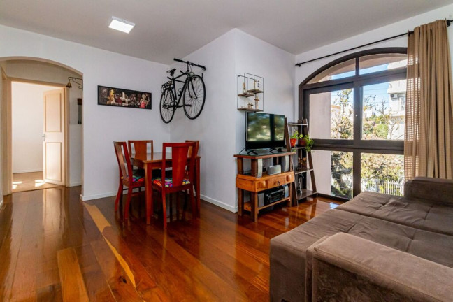 Imagem Apartamento com 3 Quartos à Venda, 74 m² em Cristal - Porto Alegre