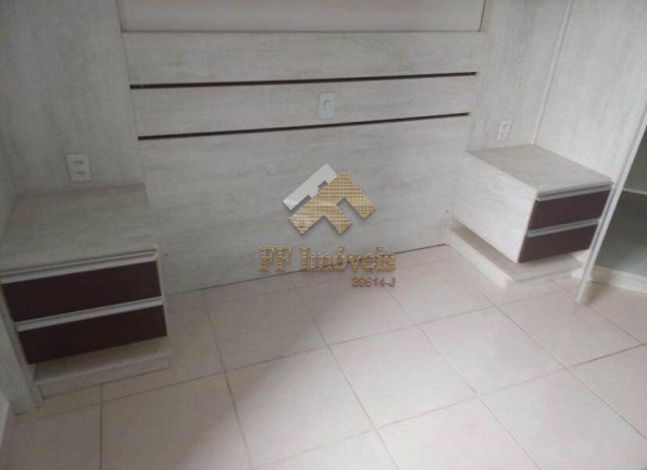 Imagem Apartamento com 2 Quartos à Venda,  em São Carlos