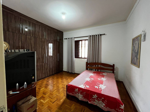 Imagem Casa com 4 Quartos à Venda, 242 m² em Centro - Botucatu Imagem Casa com 4 Quartos à Venda, 242 m² em Centro - Botucatu