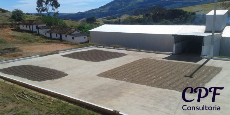 Imóvel com 6 Quartos à Venda,  em Centro - Poços De Caldas