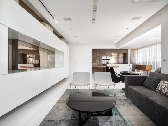 Imagem Imóvel com 4 Quartos à Venda, 413 m² em Vila Nova Conceição - São Paulo Imagem Imóvel com 4 Quartos à Venda, 413 m² em Vila Nova Conceição - São Paulo