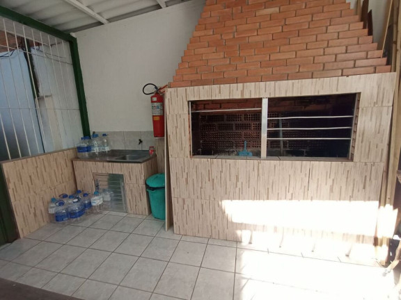 Imagem Imóvel com 2 Quartos à Venda,  em Santa Maria Goretti - Porto Alegre