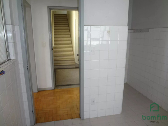 Imagem Apartamento com 3 Quartos para Alugar, 110 m² em Centro - Santa Maria Imagem Apartamento com 3 Quartos para Alugar, 110 m² em Centro - Santa Maria