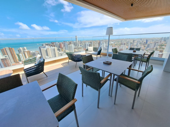 Imagem Apartamento com 4 Quartos à Venda, 231 m² em 
     Meireles
     - 
     Fortaleza
    