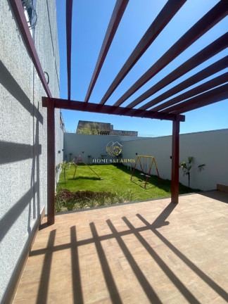 Imagem Casa com 3 Quartos à Venda, 280 m² em Parque Das Flores - Goiânia Imagem Casa com 3 Quartos à Venda, 280 m² em Parque Das Flores - Goiânia