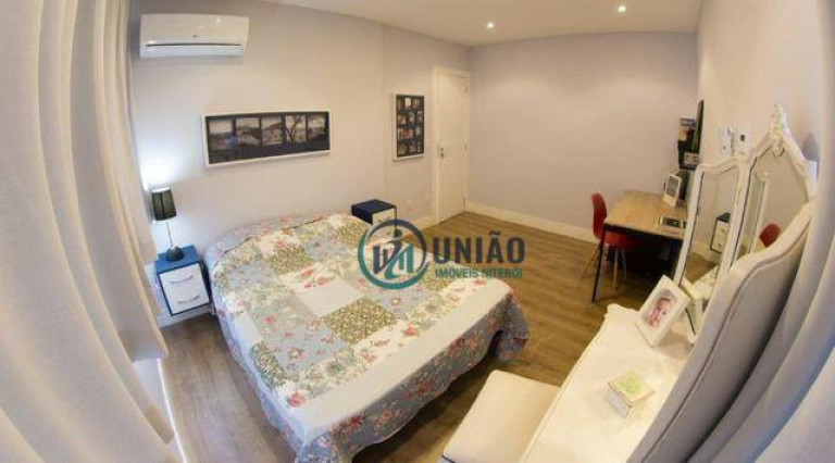 Imagem Casa com 3 Quartos à Venda, 350 m² em Pendotiba - Niterói