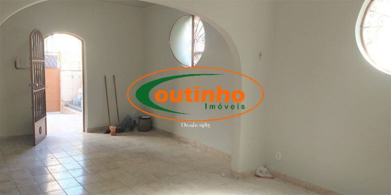 Imagem Casa com 3 Quartos à Venda, 120 m² em Tijuca - Rio De Janeiro Imagem Casa com 3 Quartos à Venda, 120 m² em Tijuca - Rio De Janeiro