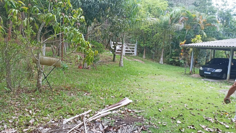 Imagem Chácara com 2 Quartos à Venda, 100 m² em Varjao - Paraibuna Imagem Chácara com 2 Quartos à Venda, 100 m² em Varjao - Paraibuna