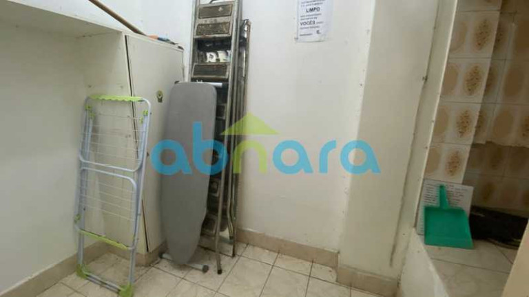 Imagem Apartamento com 2 Quartos à Venda, 65 m² em Copacabana - Rio De Janeiro Imagem Apartamento com 2 Quartos à Venda, 65 m² em Copacabana - Rio De Janeiro