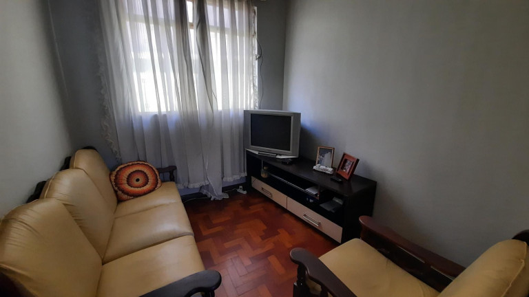 Imagem Casa com 4 Quartos à Venda, 235 m² em Barreiro - Belo Horizonte