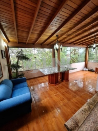 Imóvel com 3 Quartos à Venda, 214 m² em Jardim Lindóia - Porto Alegre