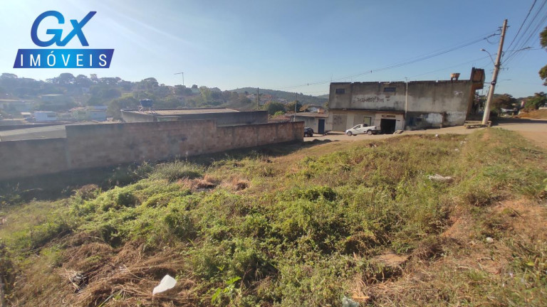 Imagem Terreno à Venda, 360 m² em Novo Retiro - Esmeraldas Imagem Terreno à Venda, 360 m² em Novo Retiro - Esmeraldas