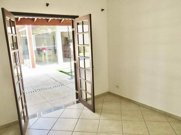Imagem Casa com 3 Quartos à Venda, 800 m² em Usina - Atibaia